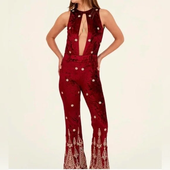 LENNI The Label Chromatic Velvet Jumpsuit in Wine Red Size XS - Picture 2 of 12